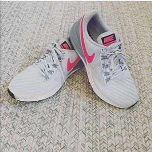 Nike Zoom Structure 22 Running Shoes